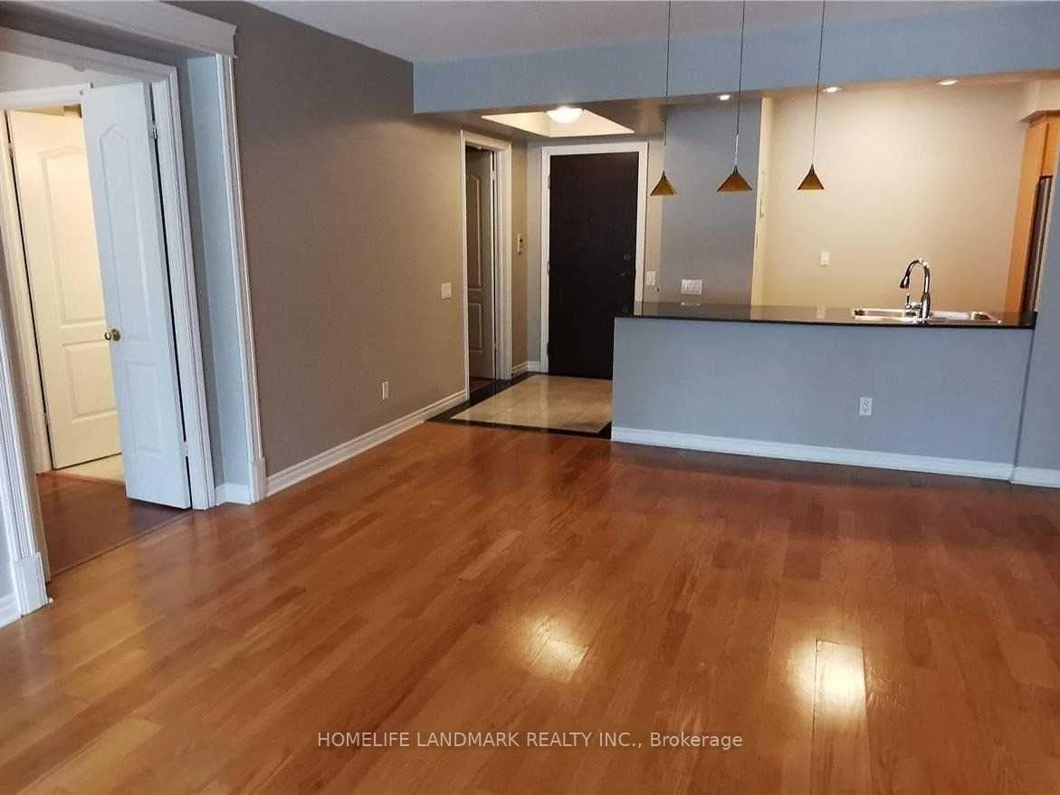 18 William Carson Crescent, Unit 304 thumbnail 9