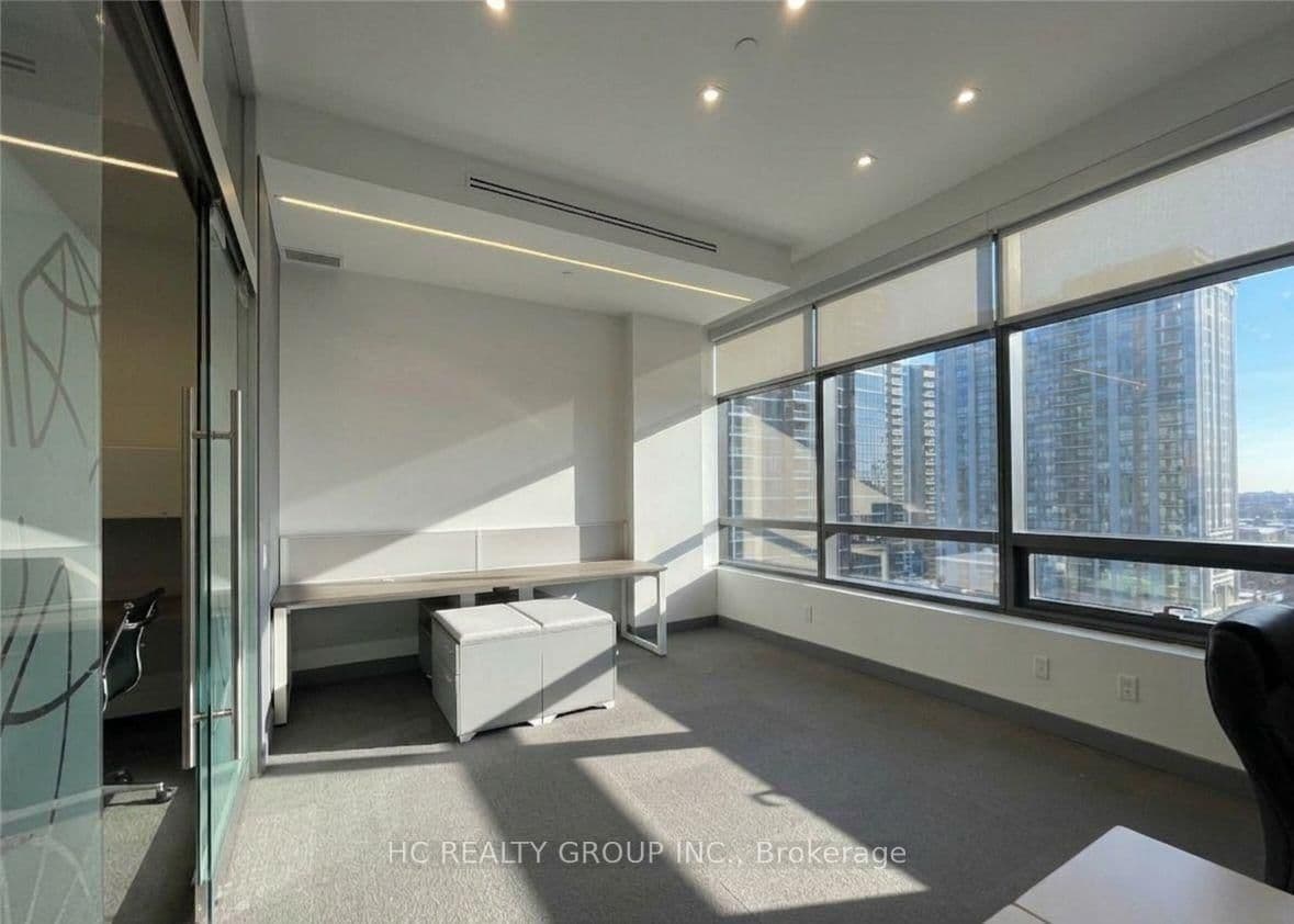 4789 Yonge Street, Unit 611 thumbnail 13