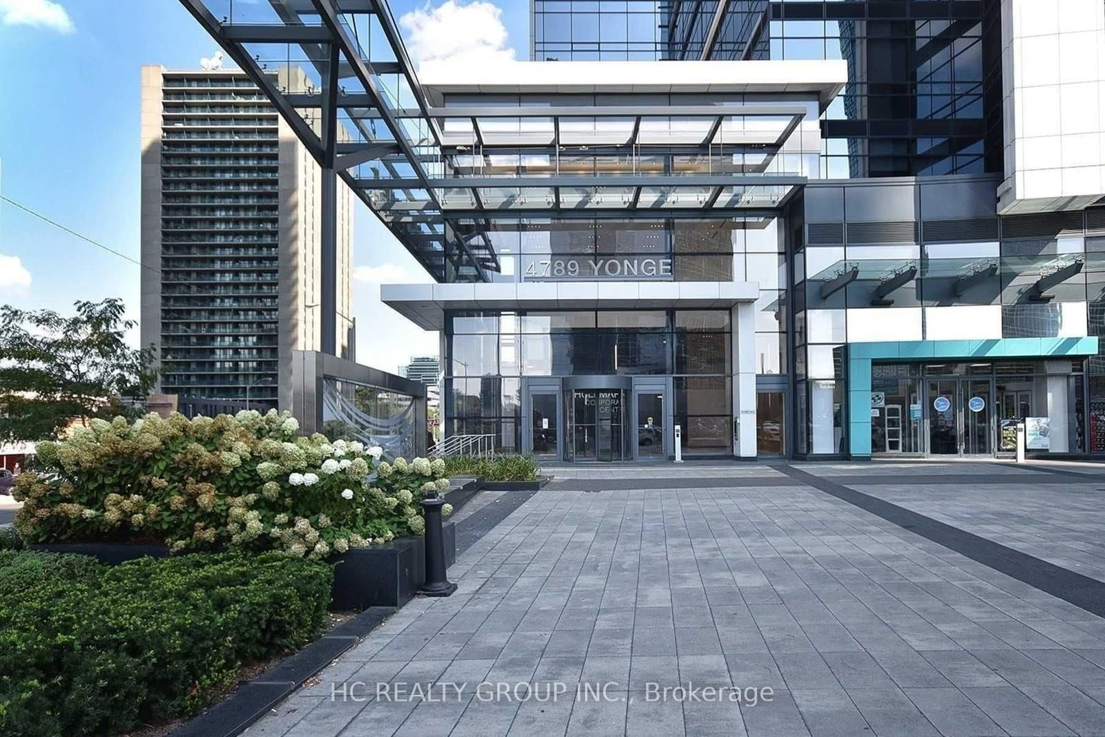4789 Yonge Street, Unit 611 thumbnail 2
