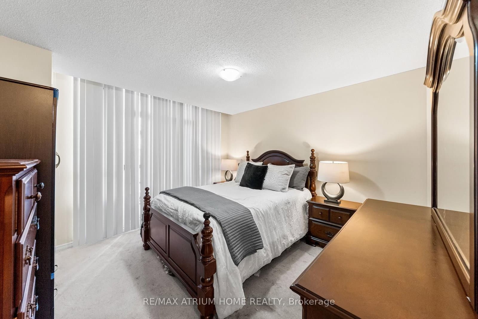 509 Beecroft Road, Unit 317 thumbnail 10