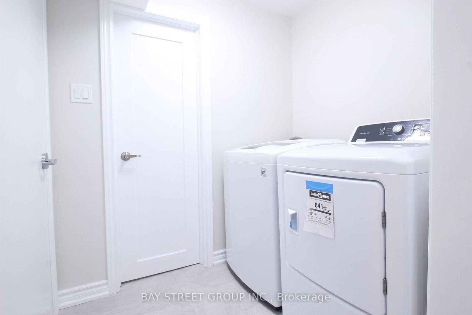 117 Pindar Crescent, Unit Basement thumbnail 13