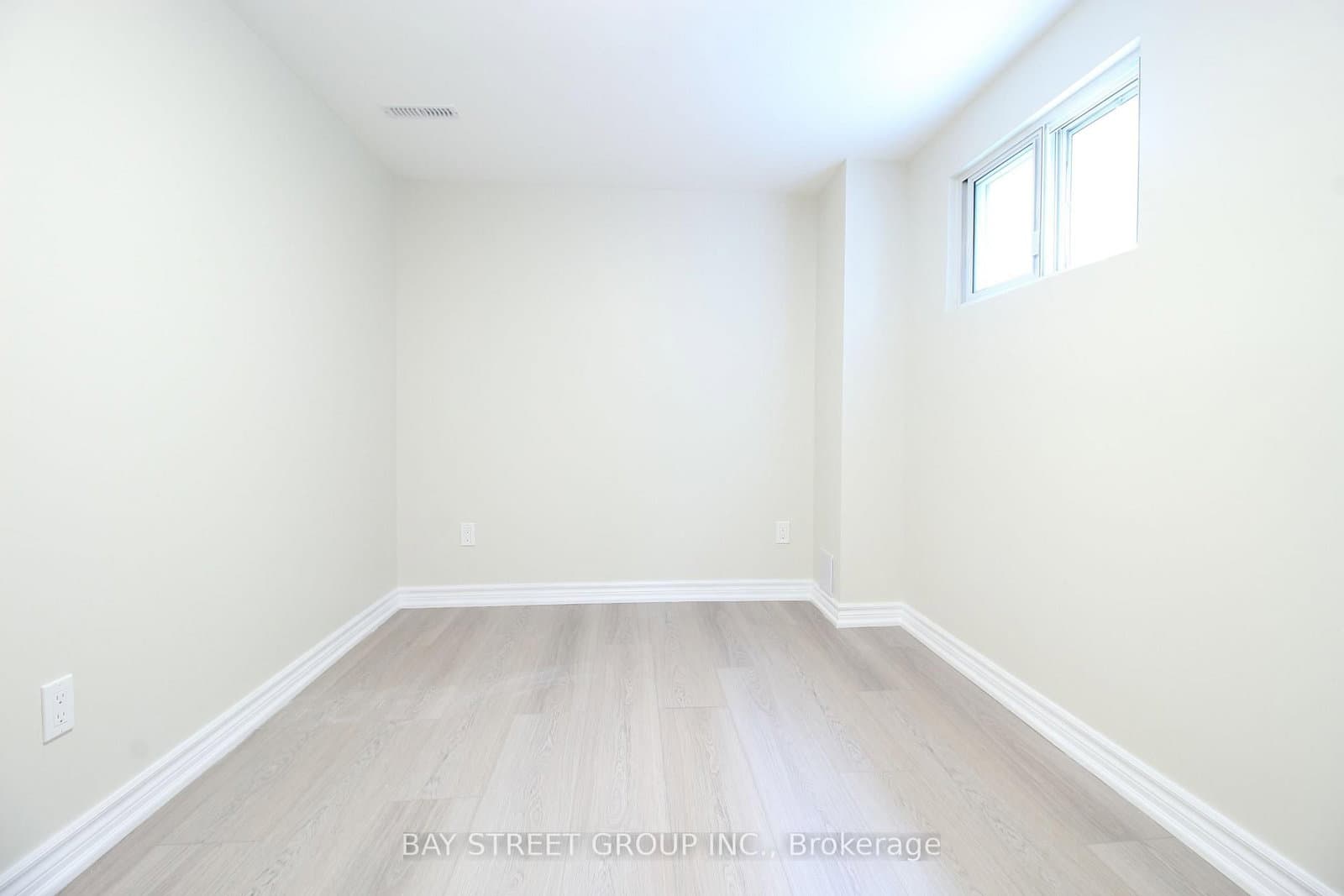 117 Pindar Crescent, Unit Basement thumbnail 17