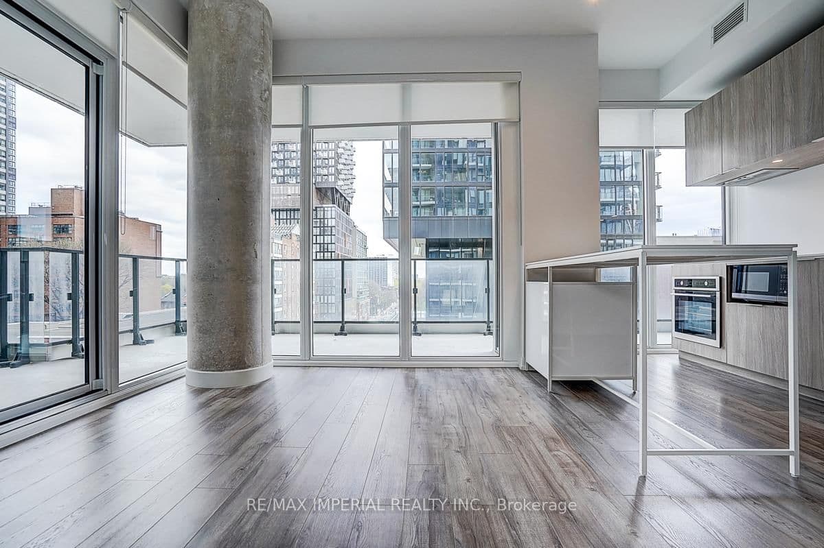 77 Shuter Street, Unit 710 thumbnail 18