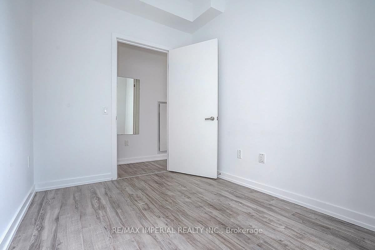 77 Shuter Street, Unit 710 thumbnail 28