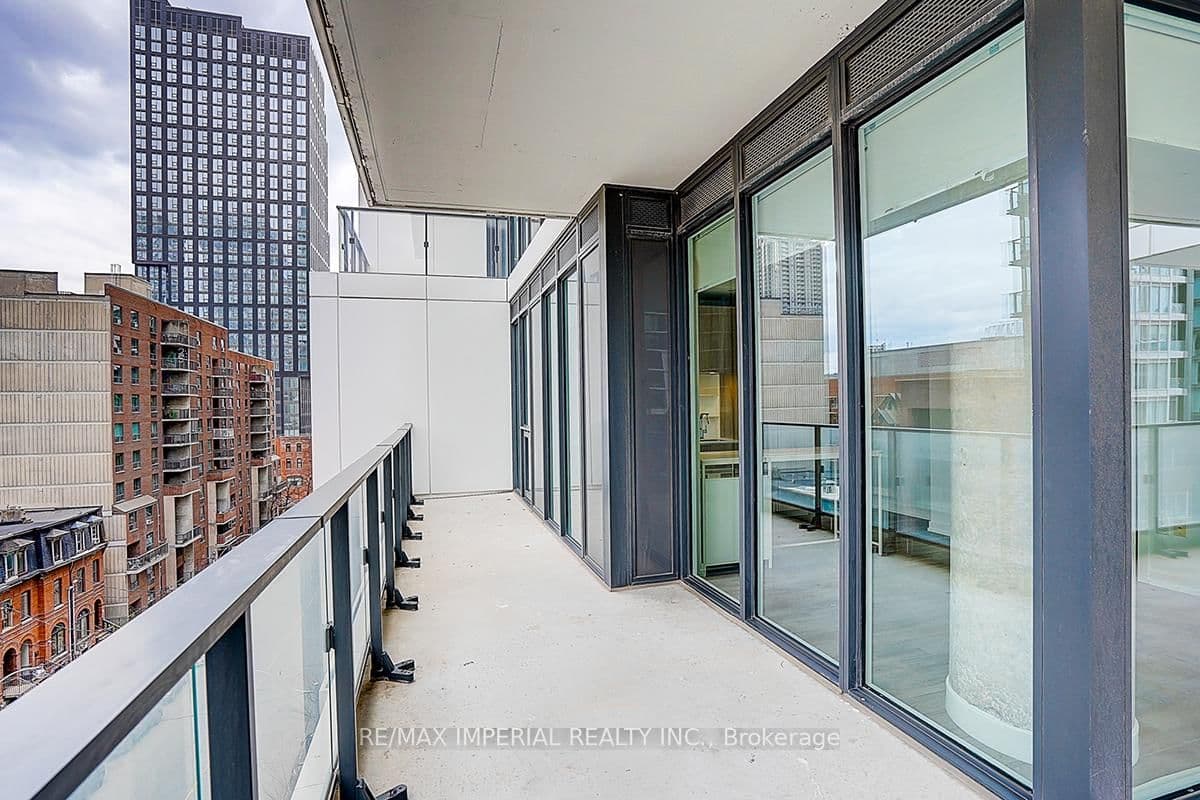 77 Shuter Street, Unit 710 thumbnail 31