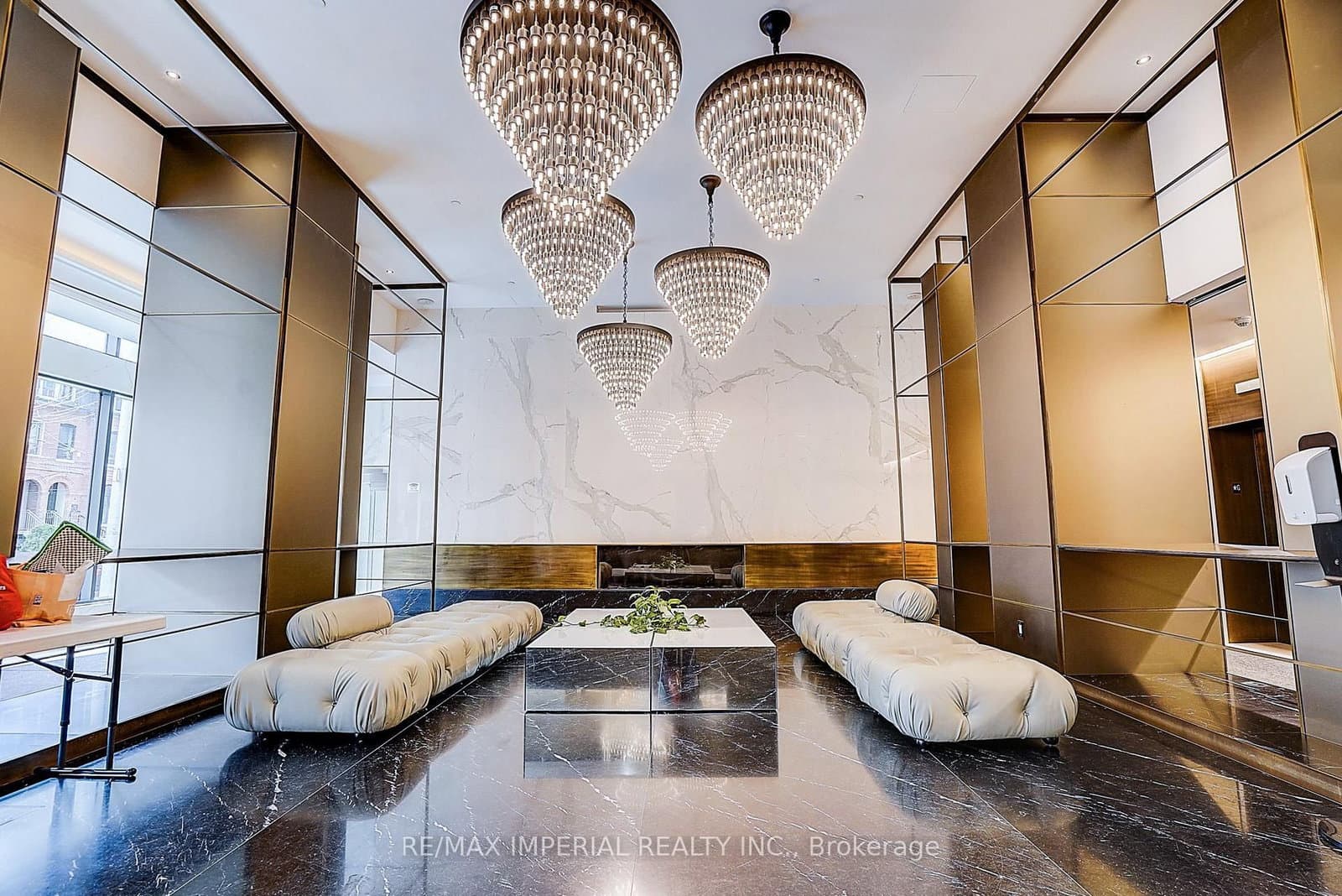 77 Shuter Street, Unit 710 thumbnail 38