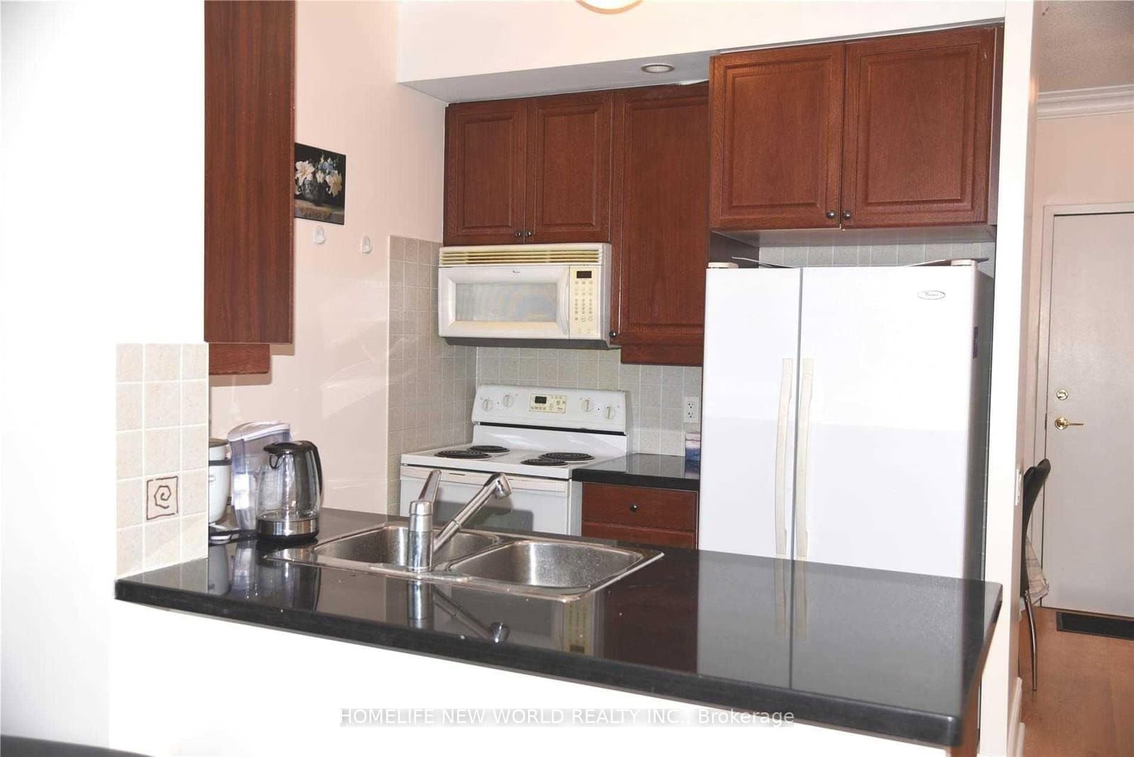 10 Northtown Way, Unit Sph3 thumbnail 4