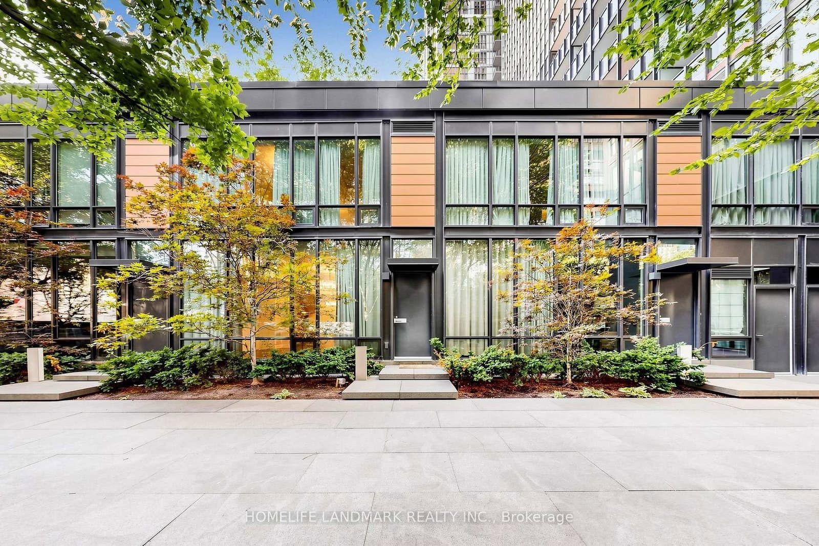110 Charles Street E, Unit Th03 - Image 1