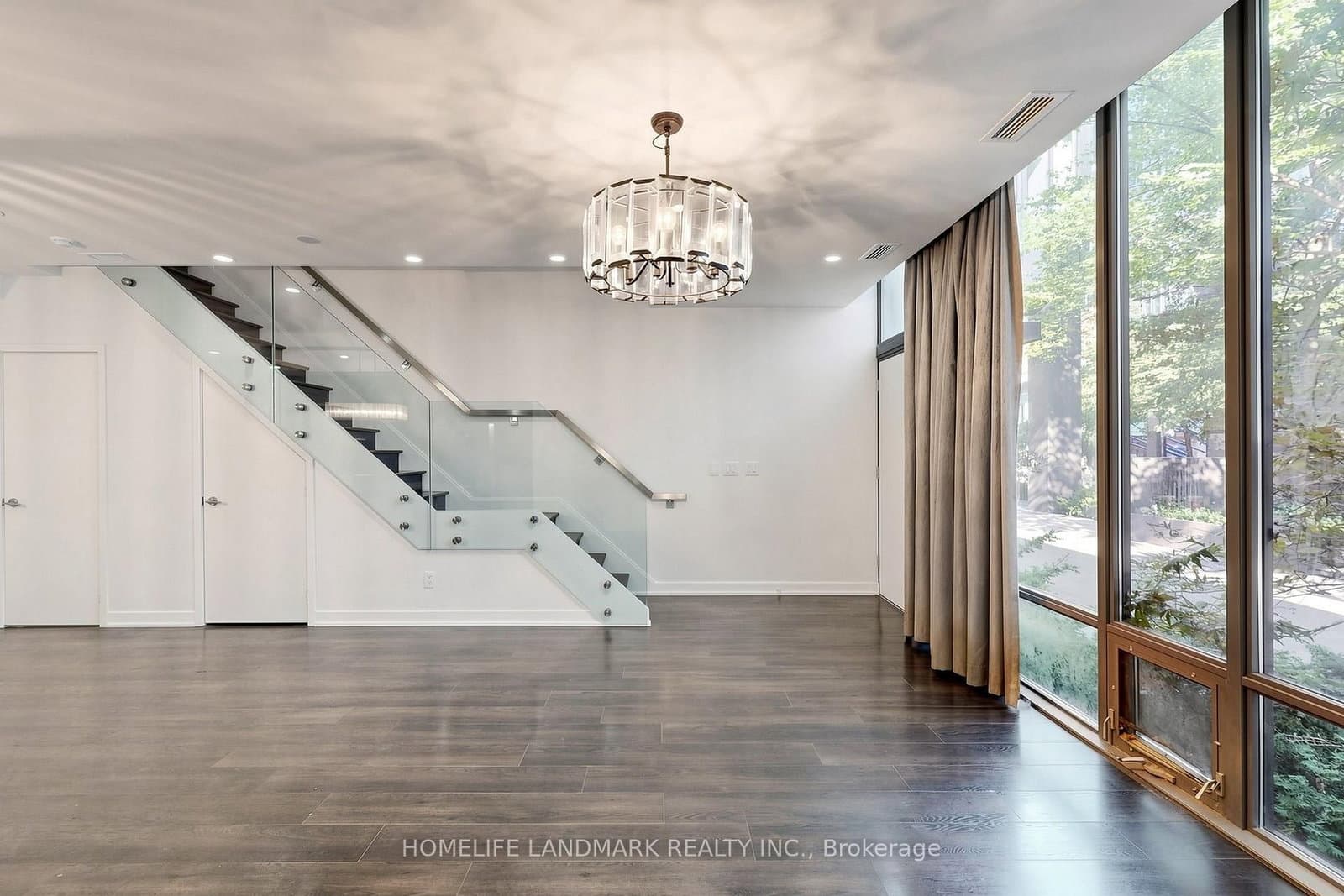 110 Charles Street E, Unit Th03 thumbnail 14