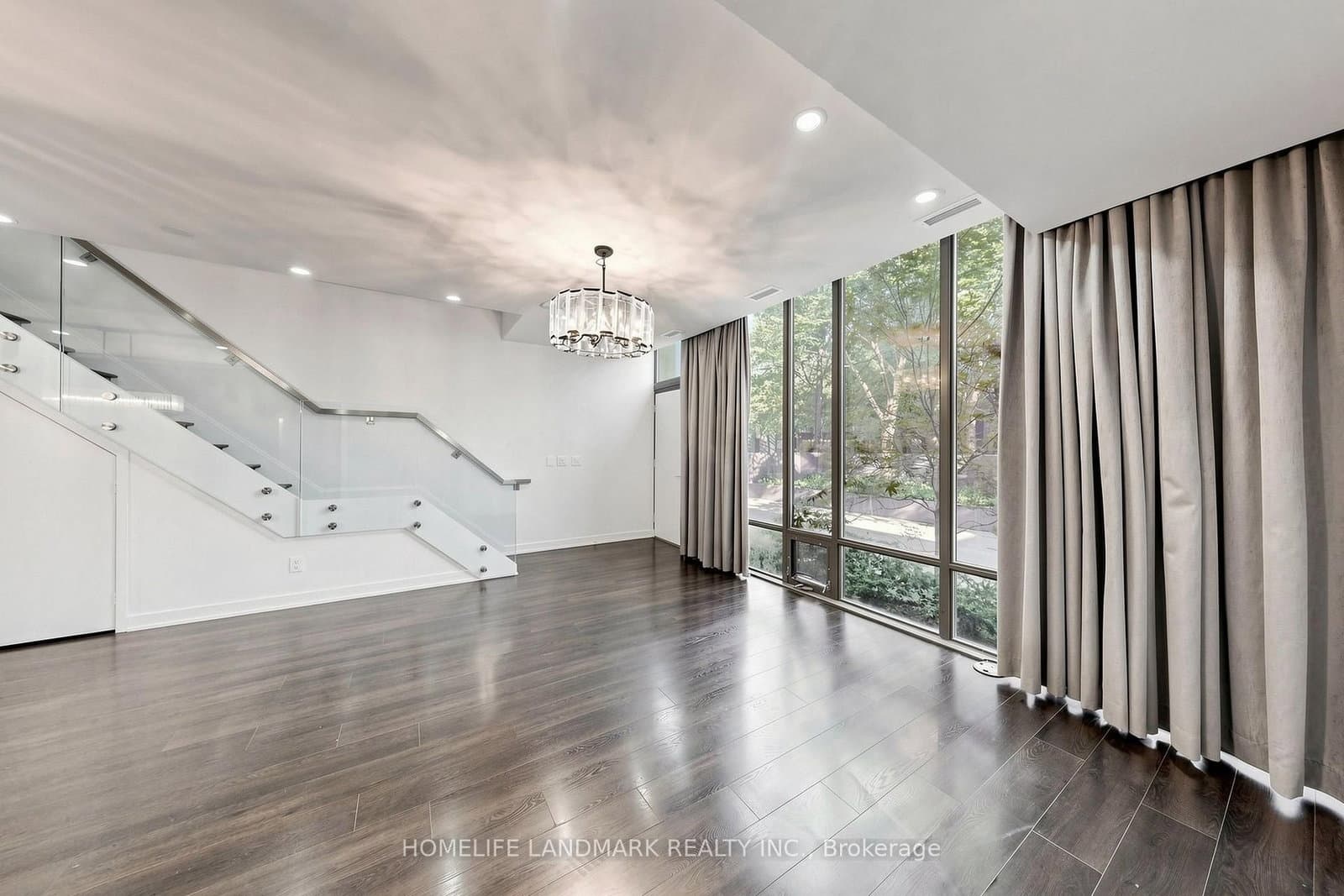 110 Charles Street E, Unit Th03 thumbnail 15