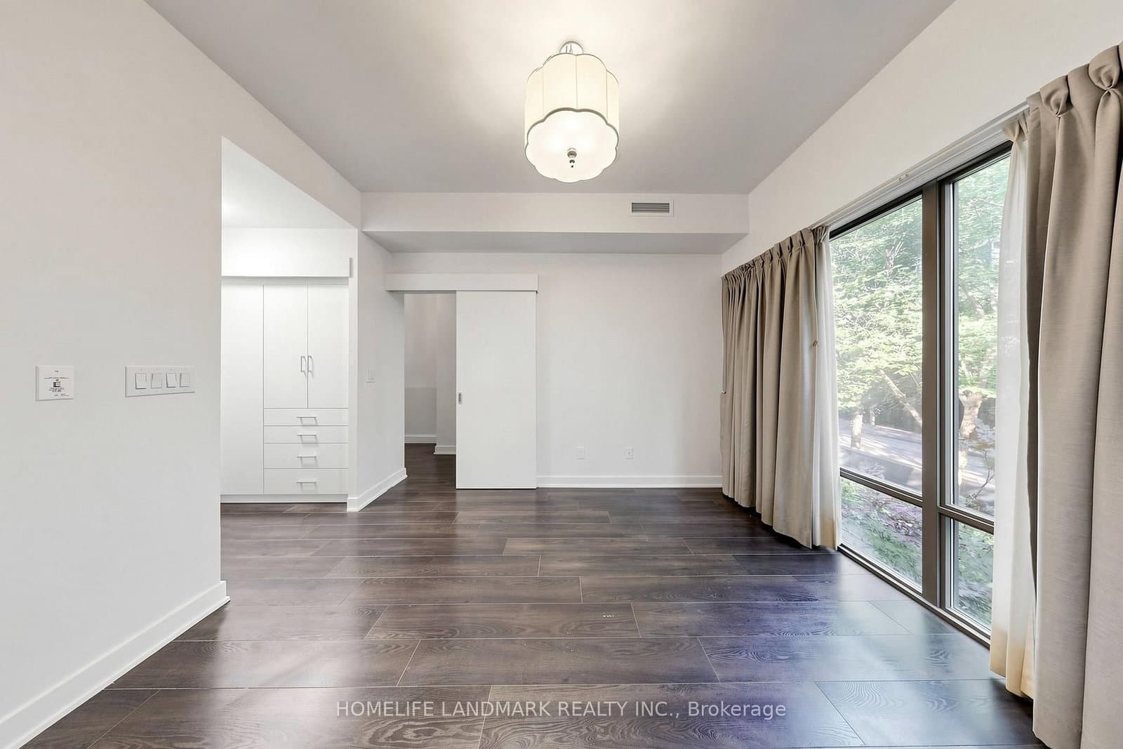 110 Charles Street E, Unit Th03 thumbnail 26