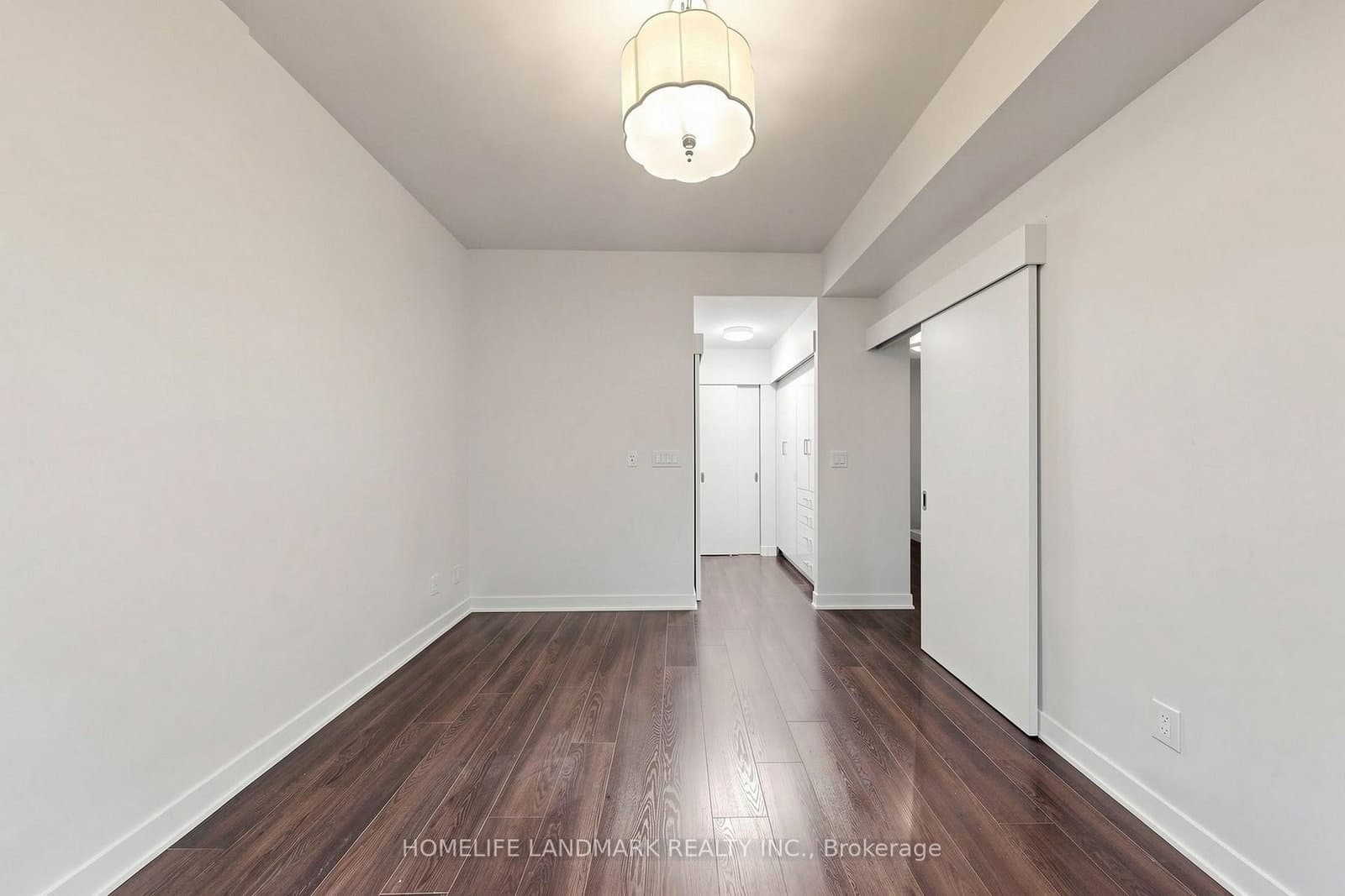 110 Charles Street E, Unit Th03 thumbnail 28