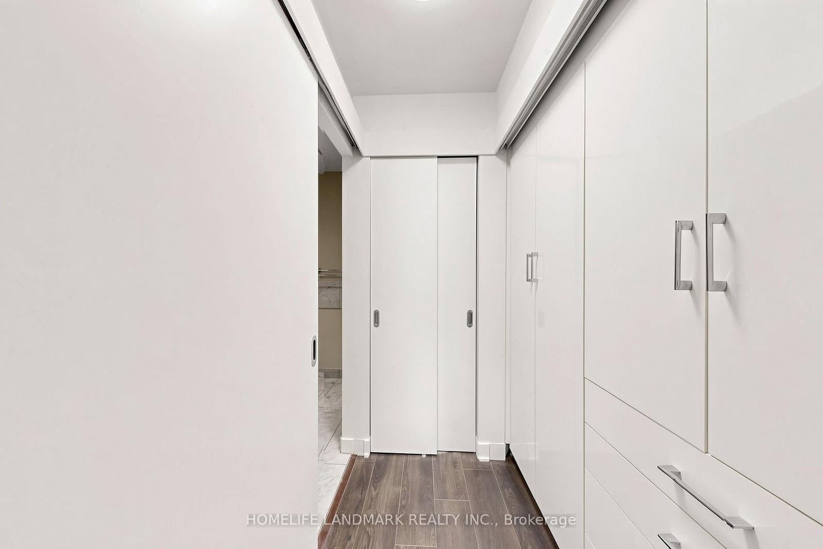 110 Charles Street E, Unit Th03 thumbnail 29