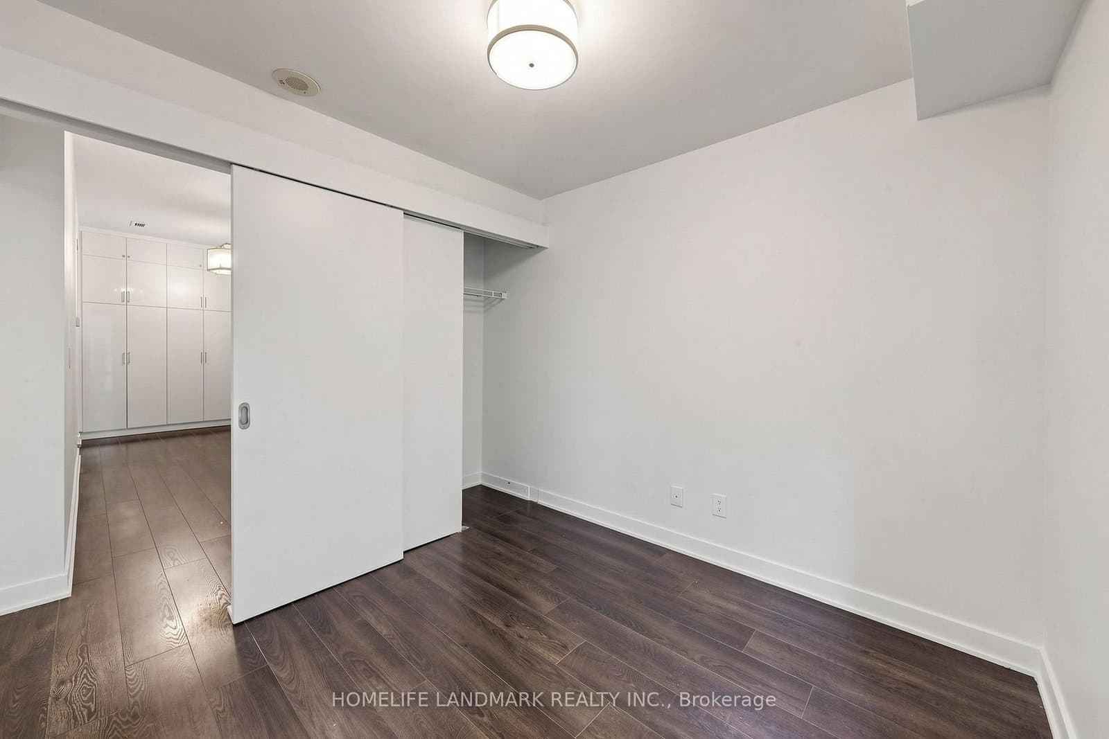 110 Charles Street E, Unit Th03 thumbnail 35