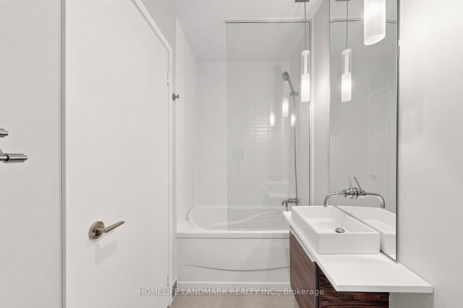 110 Charles Street E, Unit Th03 thumbnail 36