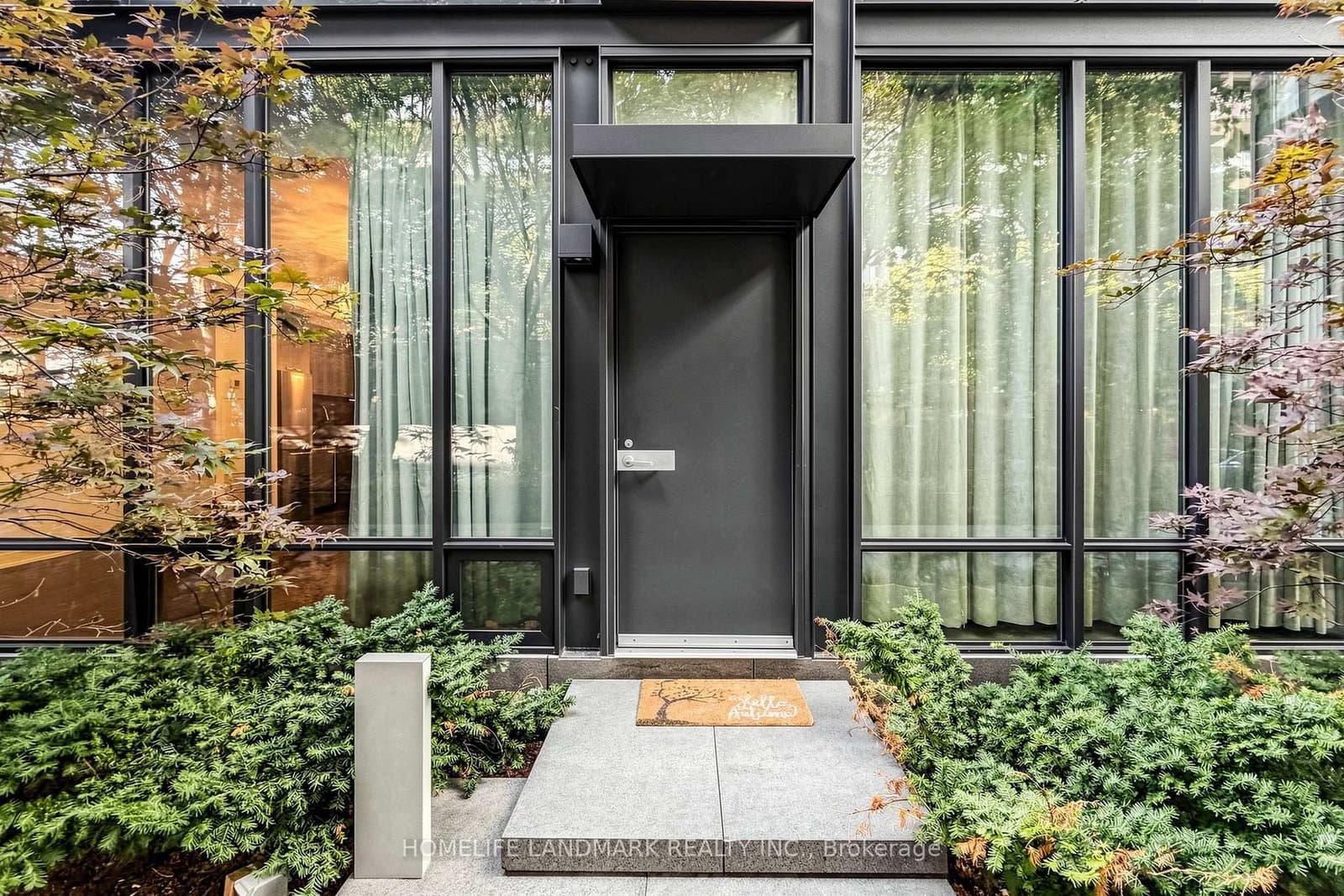 110 Charles Street E, Unit Th03 thumbnail 39