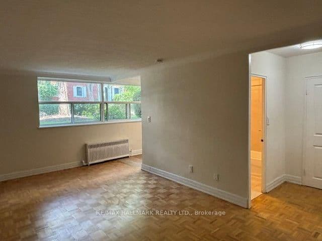 134 Lawton Boulevard, Unit 105 thumbnail 2