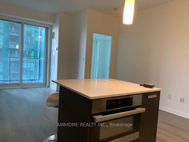 9 Bogert Avenue, Unit 804 thumbnail 6