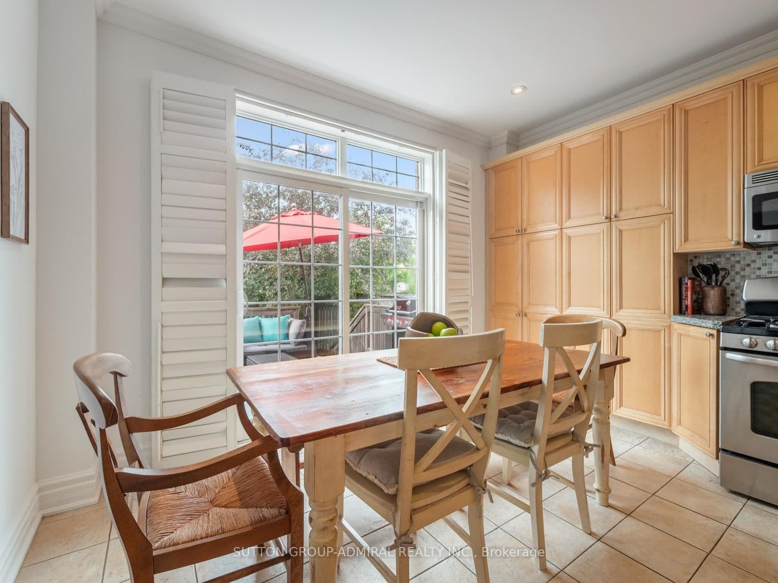 255 Cocksfield Avenue thumbnail 14