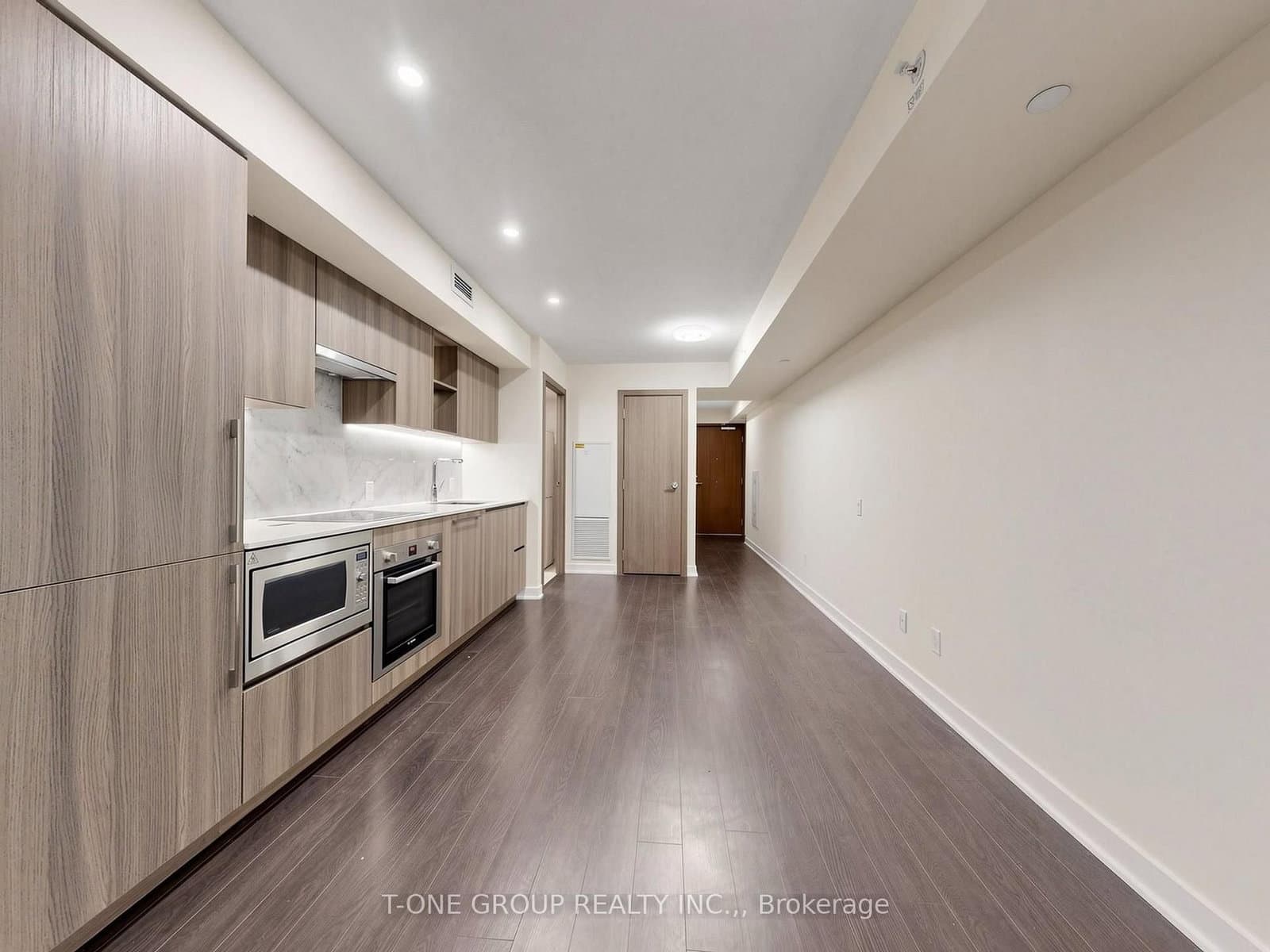 19 Bathurst Street, Unit 1502 thumbnail 10