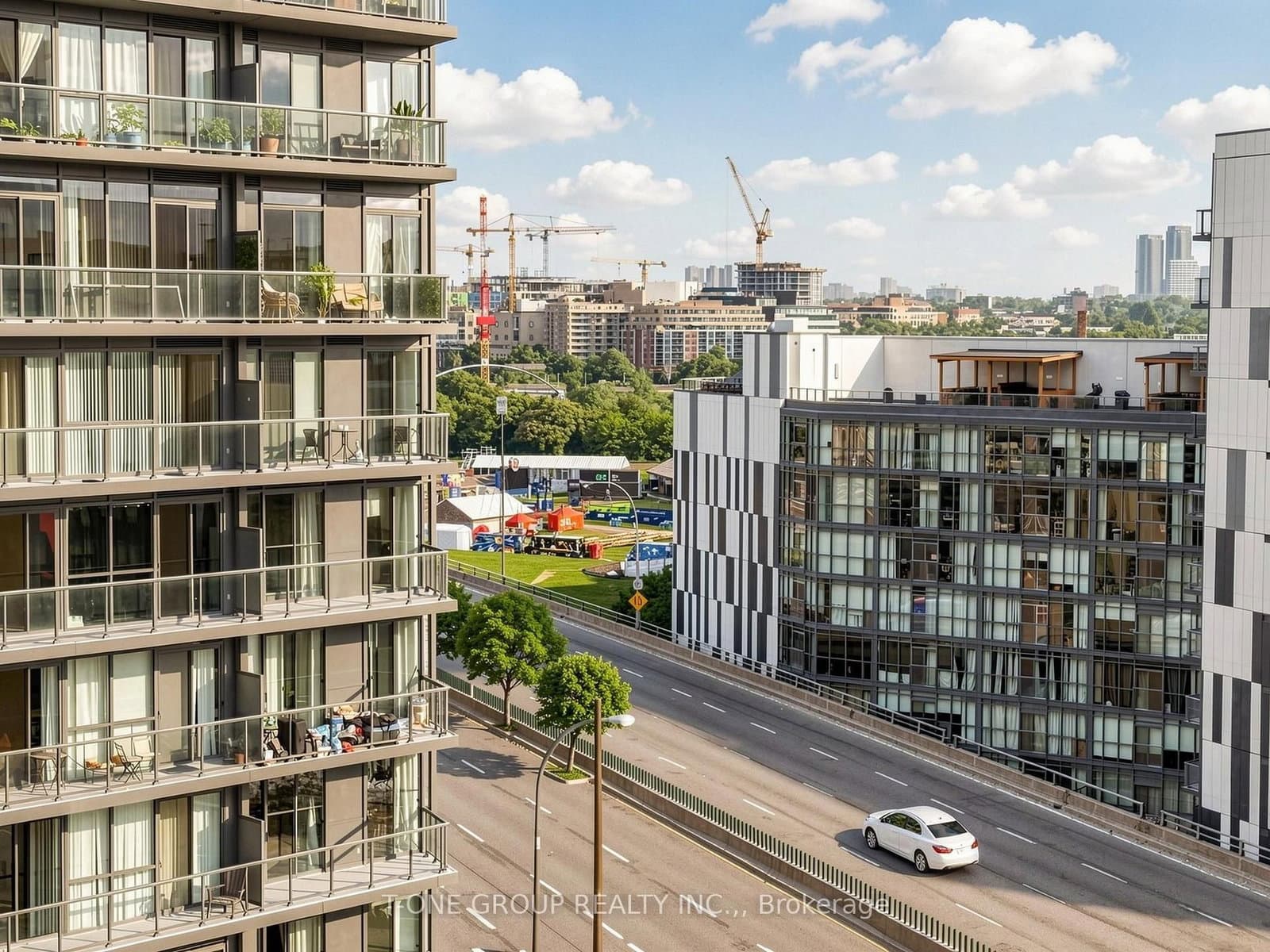 19 Bathurst Street, Unit 1502 thumbnail 30