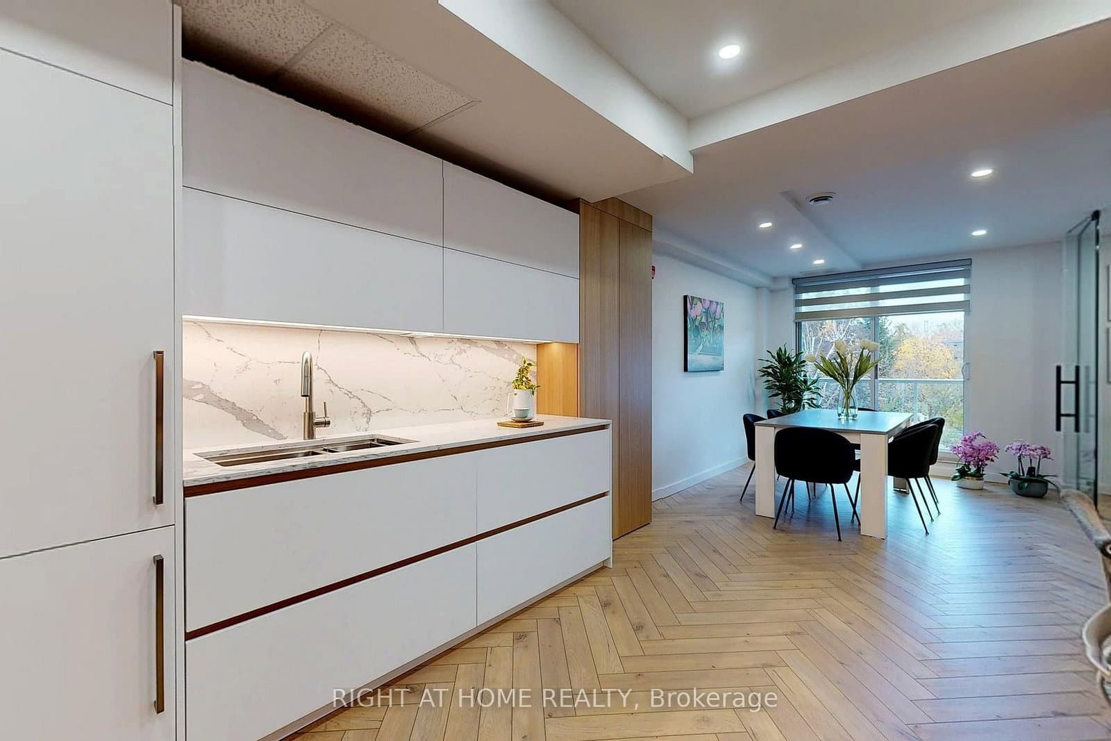 222 Finch Avenue W, Unit 217 thumbnail 11