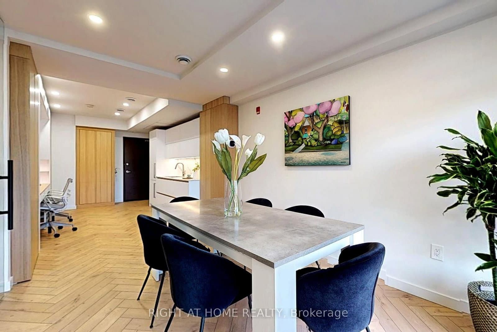 222 Finch Avenue W, Unit 217 thumbnail 15