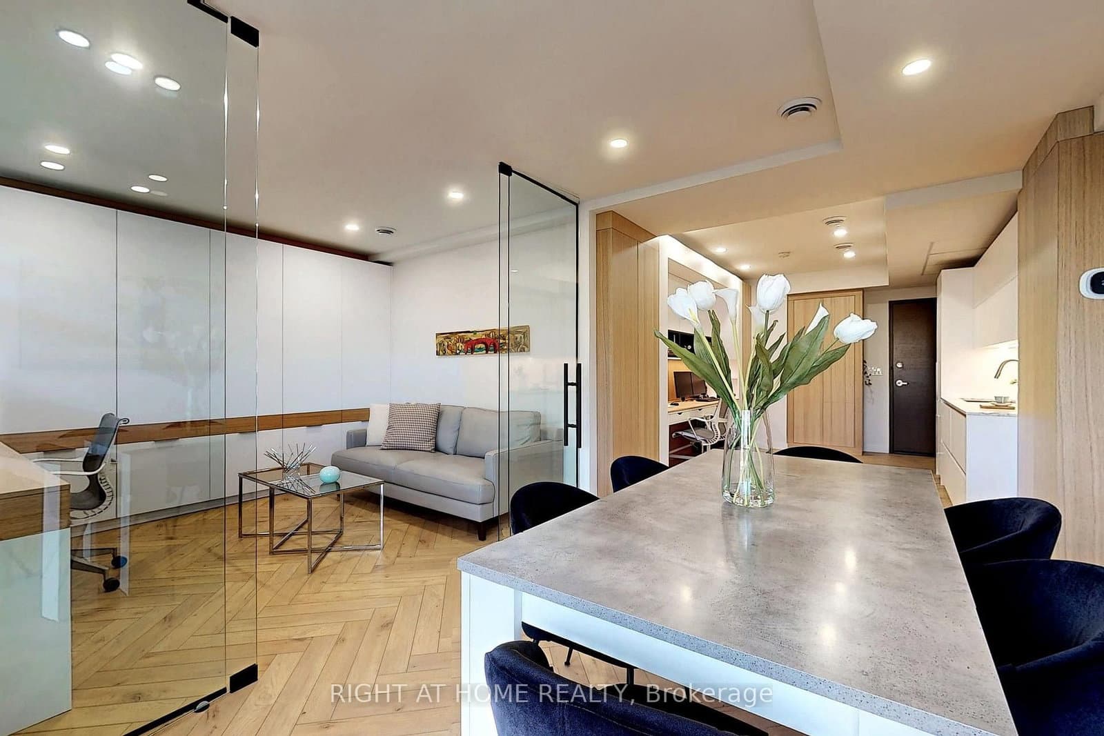 222 Finch Avenue W, Unit 217 thumbnail 18