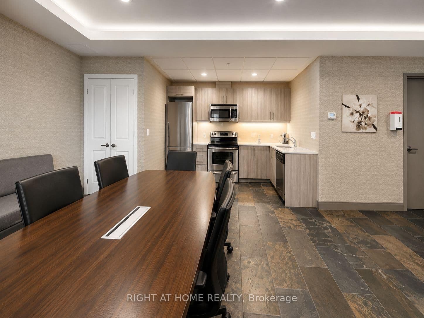 222 Finch Avenue W, Unit 217 thumbnail 24