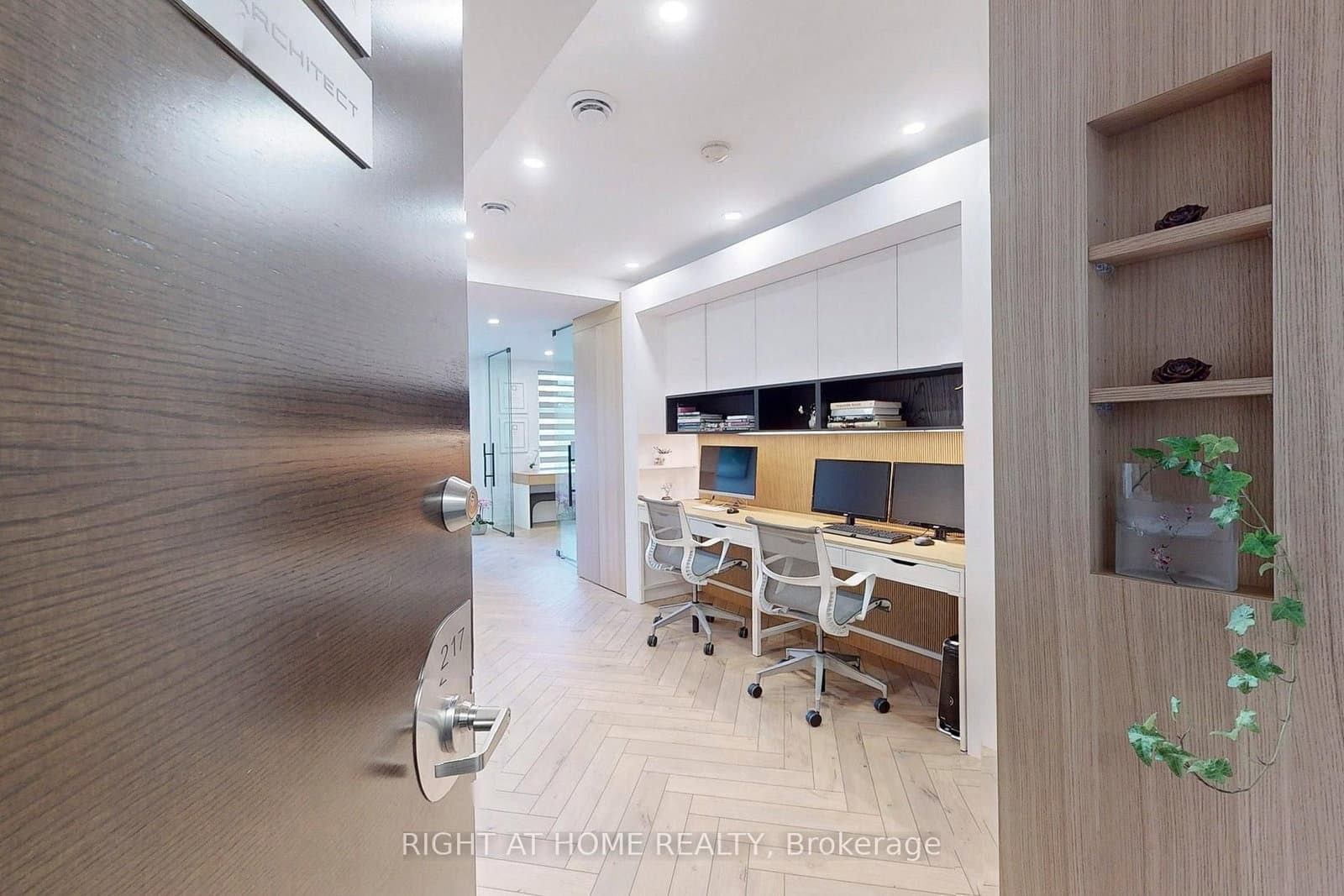 222 Finch Avenue W, Unit 217 thumbnail 6