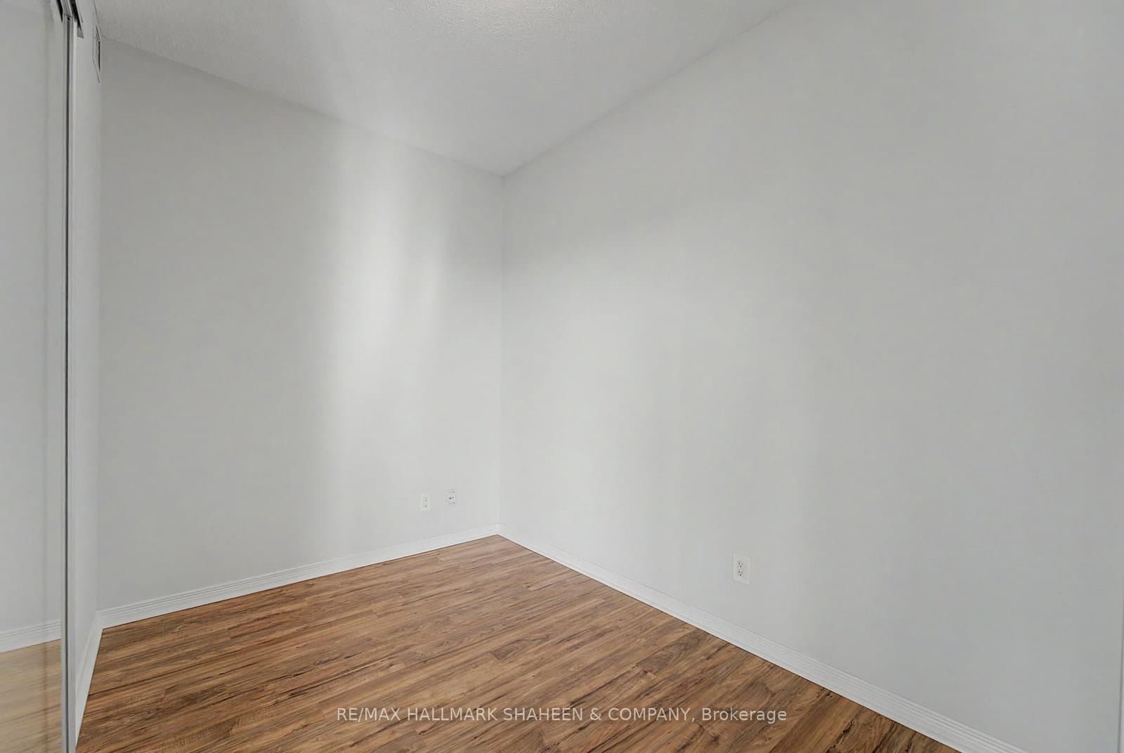 352 Front Street W, Unit 1815 thumbnail 13