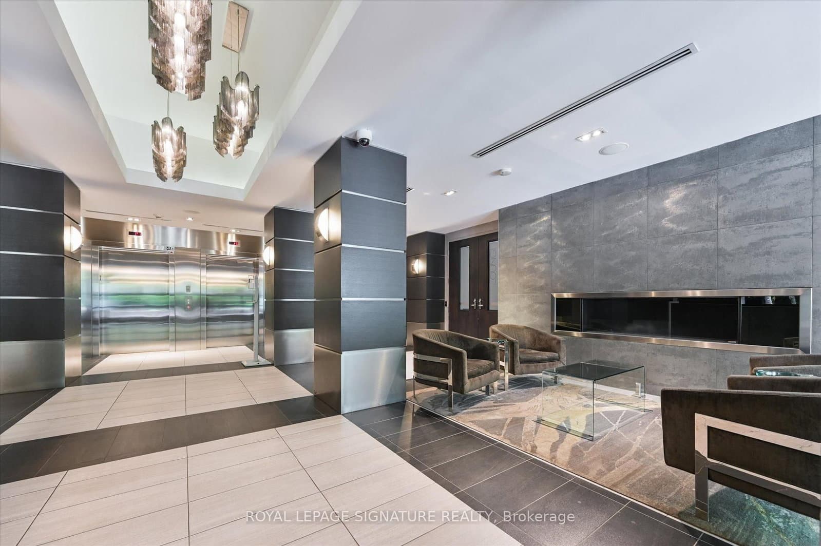 399 Adelaide Street W, Unit 420 thumbnail 3