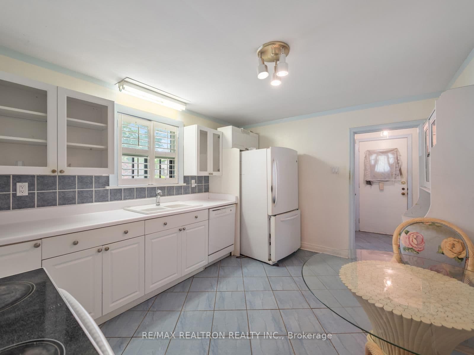 12 Graymar Avenue thumbnail 22
