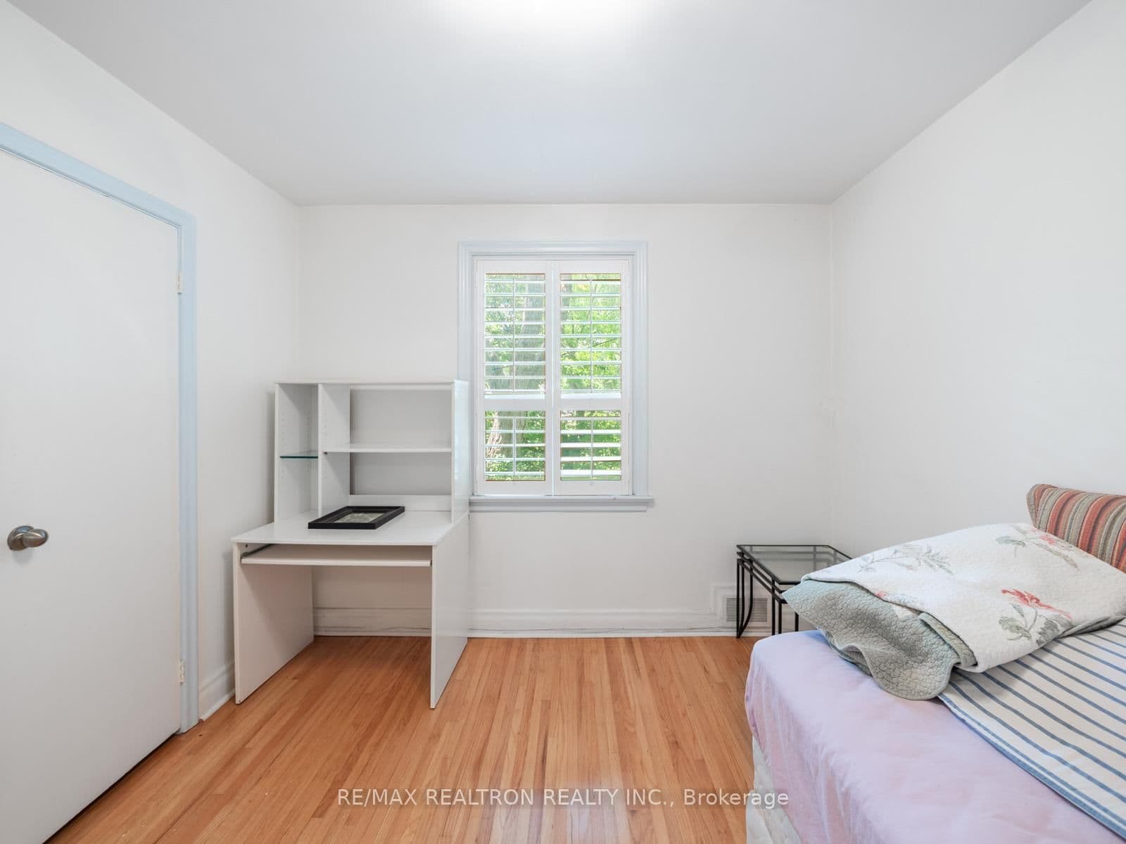 12 Graymar Avenue thumbnail 28