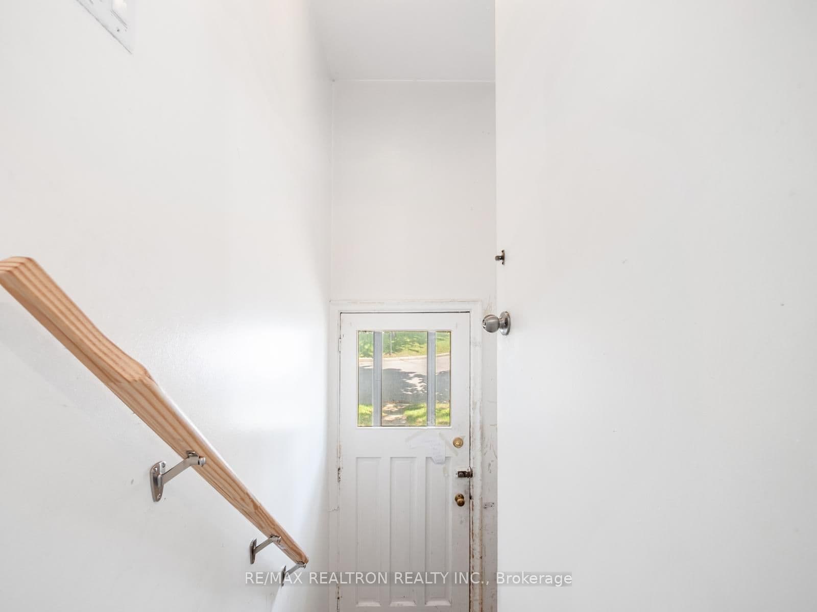 12 Graymar Avenue thumbnail 31