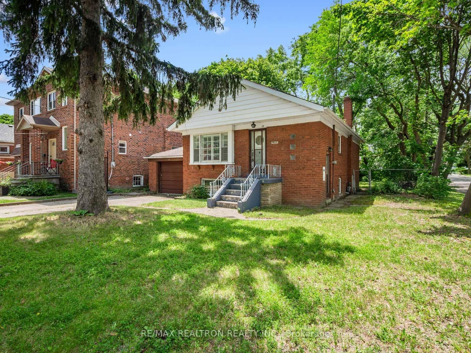 12 Graymar Avenue thumbnail 4