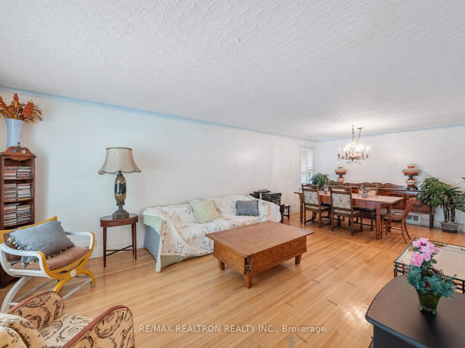 12 Graymar Avenue thumbnail 8