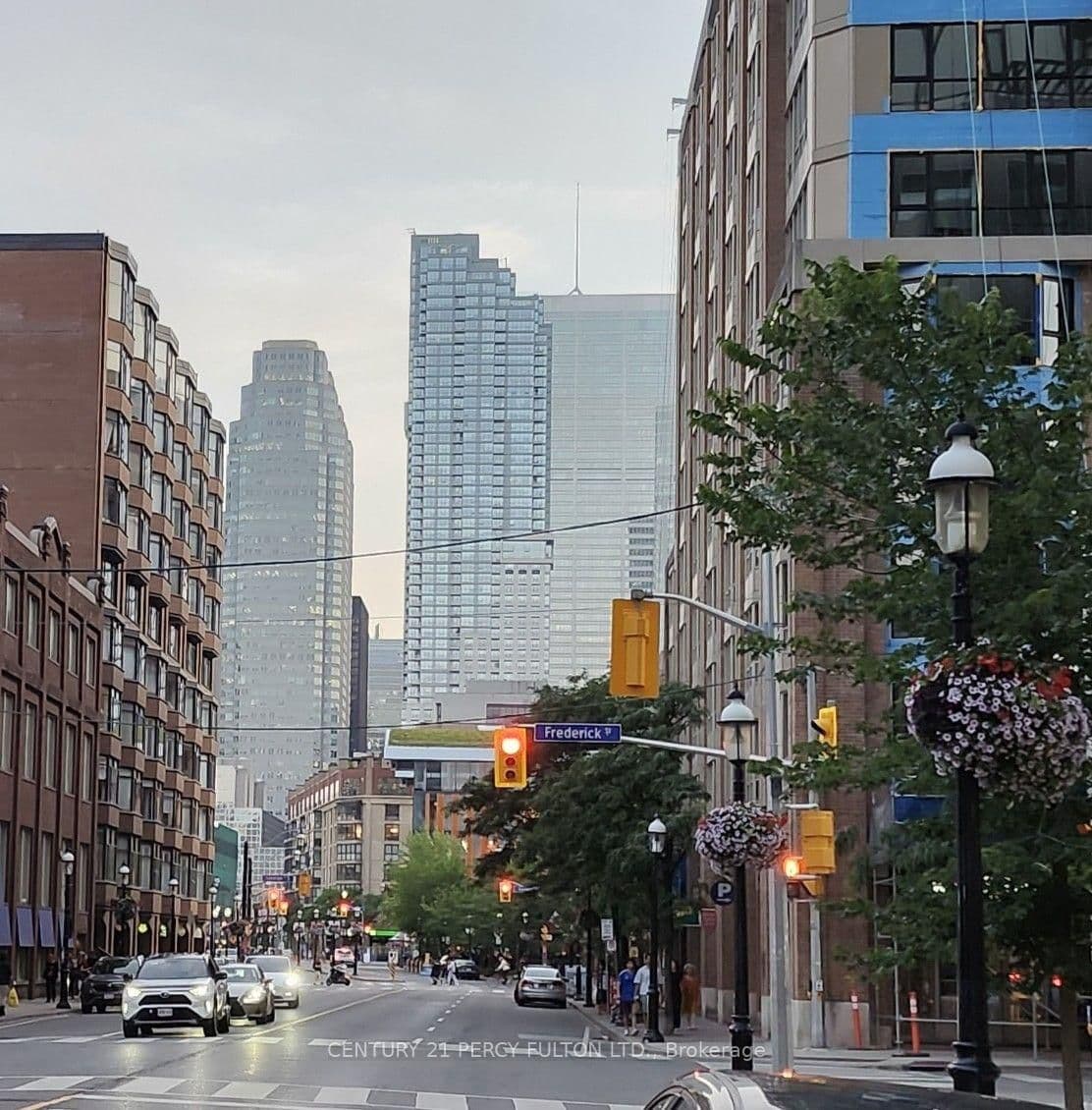 158 E Front Street E, Unit 1014 thumbnail 24