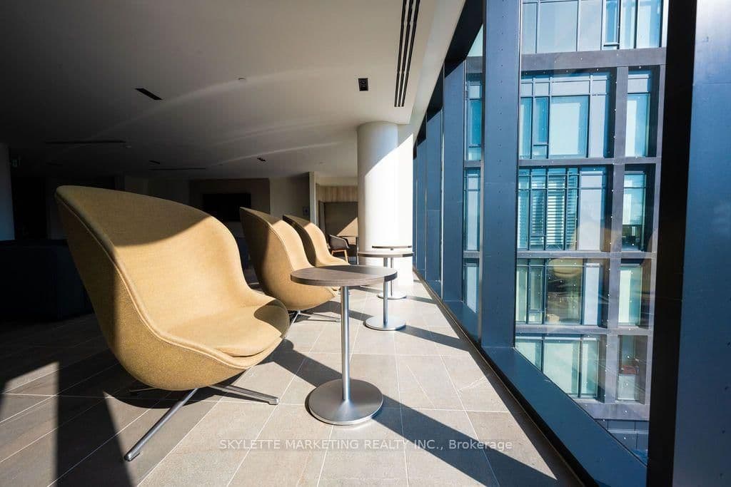 50 Power Street, Unit 425 thumbnail 22