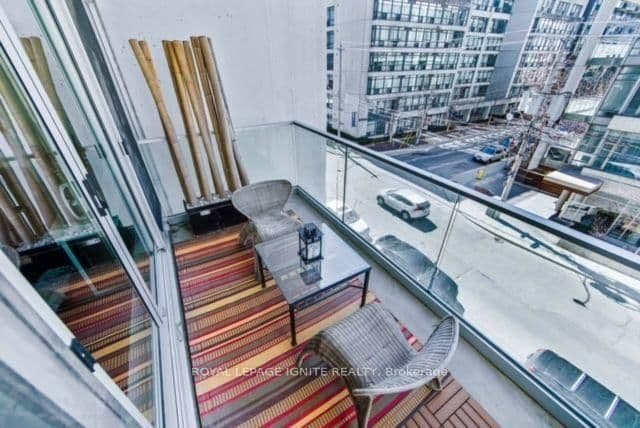 75 Portland Street, Unit 406 thumbnail 10