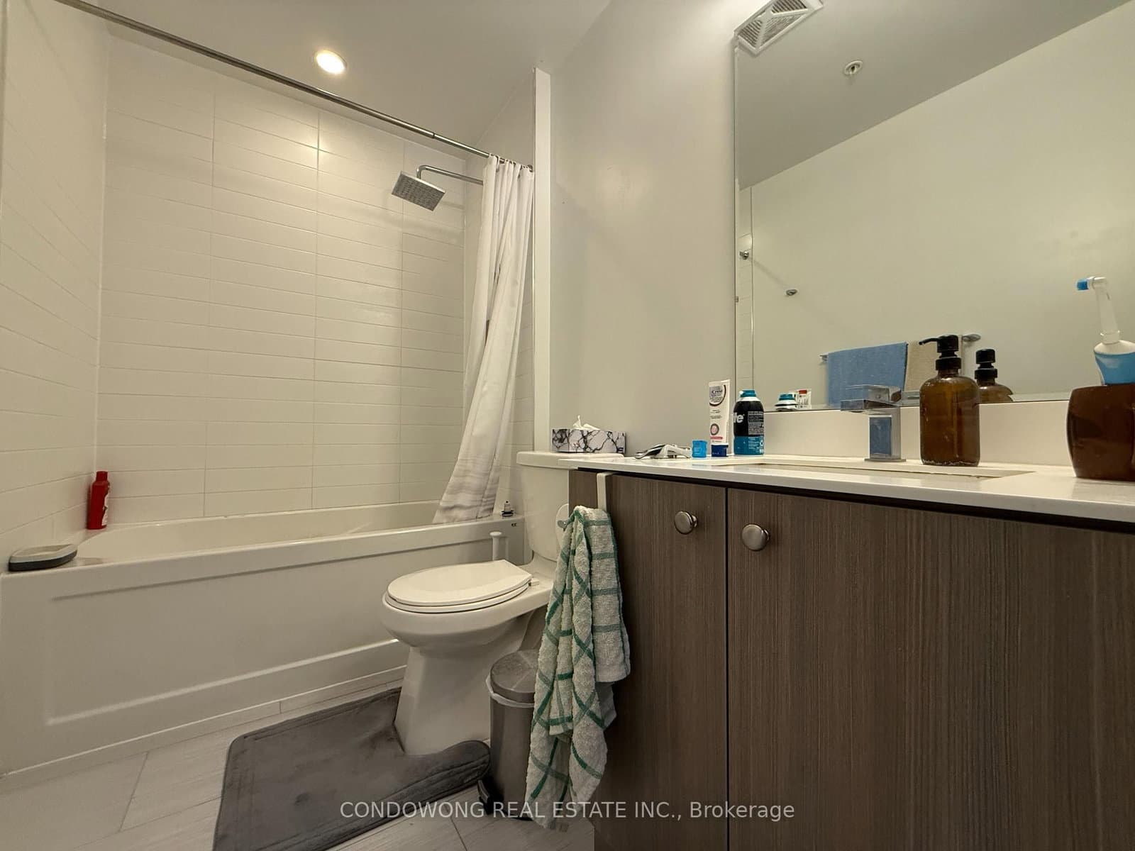 10 Willison Square, Unit 1012 thumbnail 5