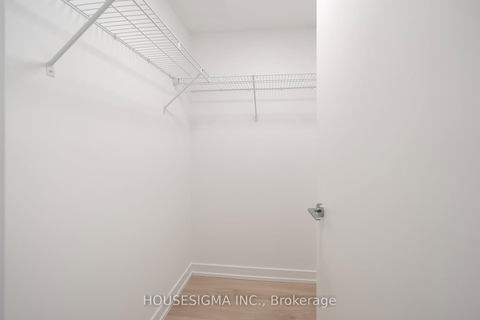181 Sheppard Avenue E, Unit 202 thumbnail 13