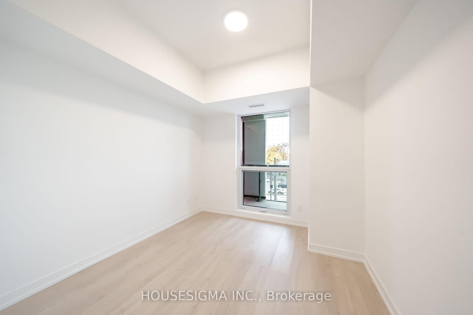 181 Sheppard Avenue E, Unit 202 thumbnail 15