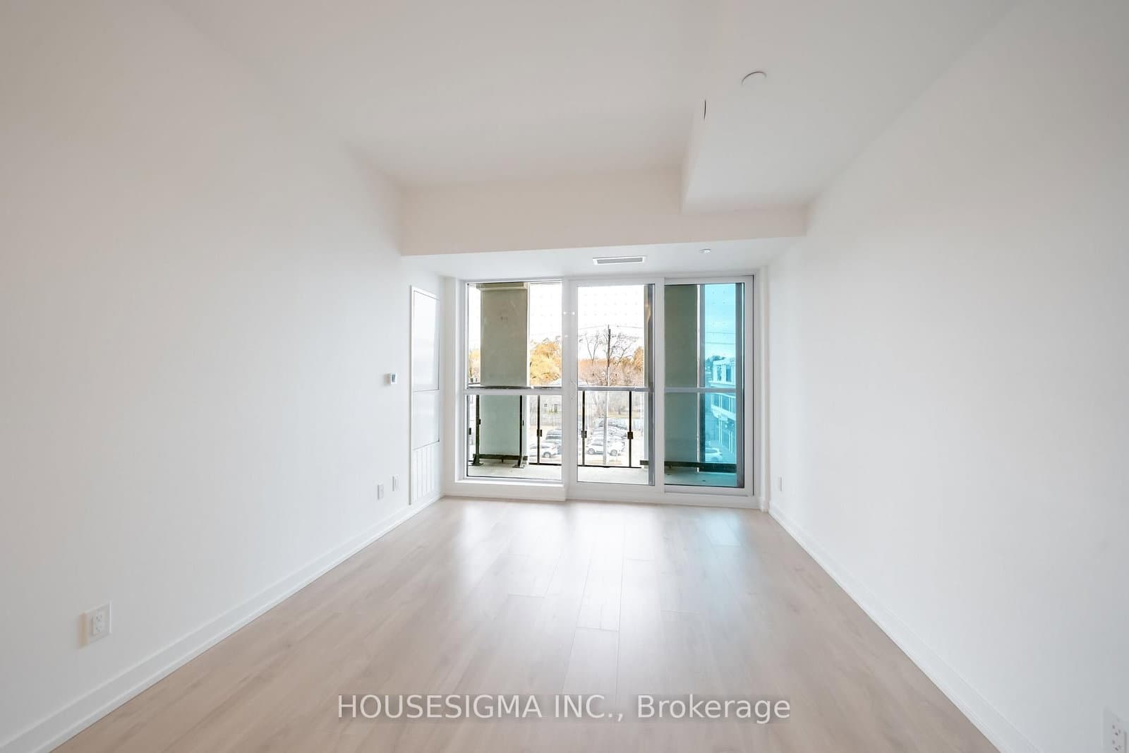181 Sheppard Avenue E, Unit 202 thumbnail 16