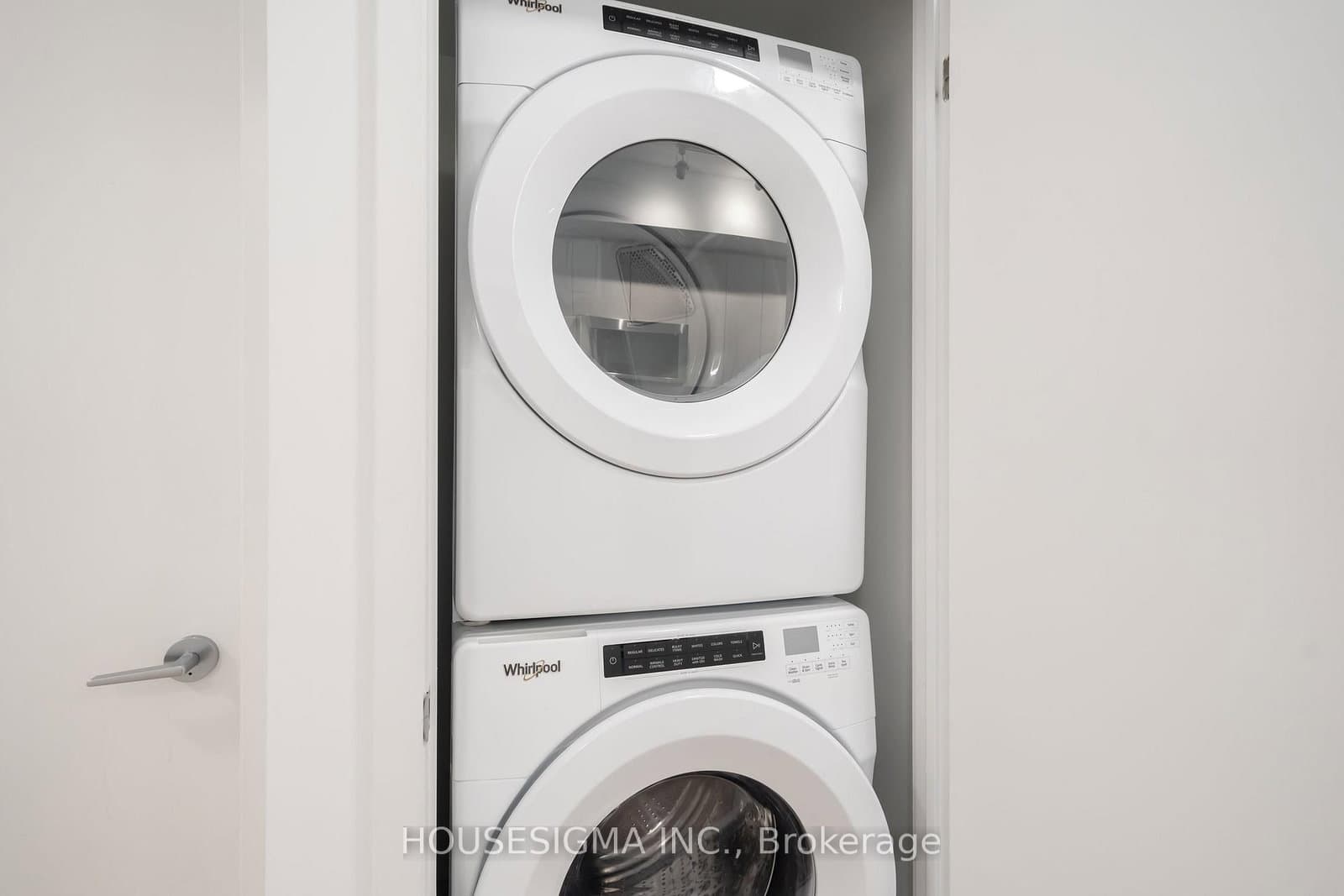 181 Sheppard Avenue E, Unit 202 thumbnail 18