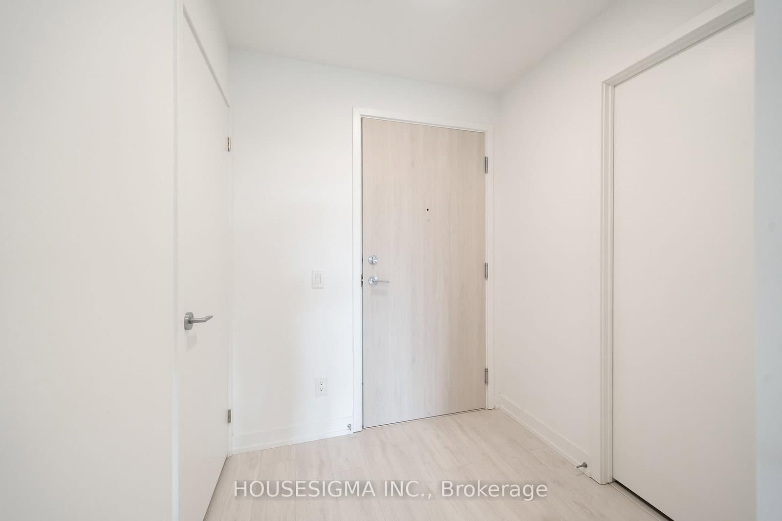 181 Sheppard Avenue E, Unit 414 thumbnail 21