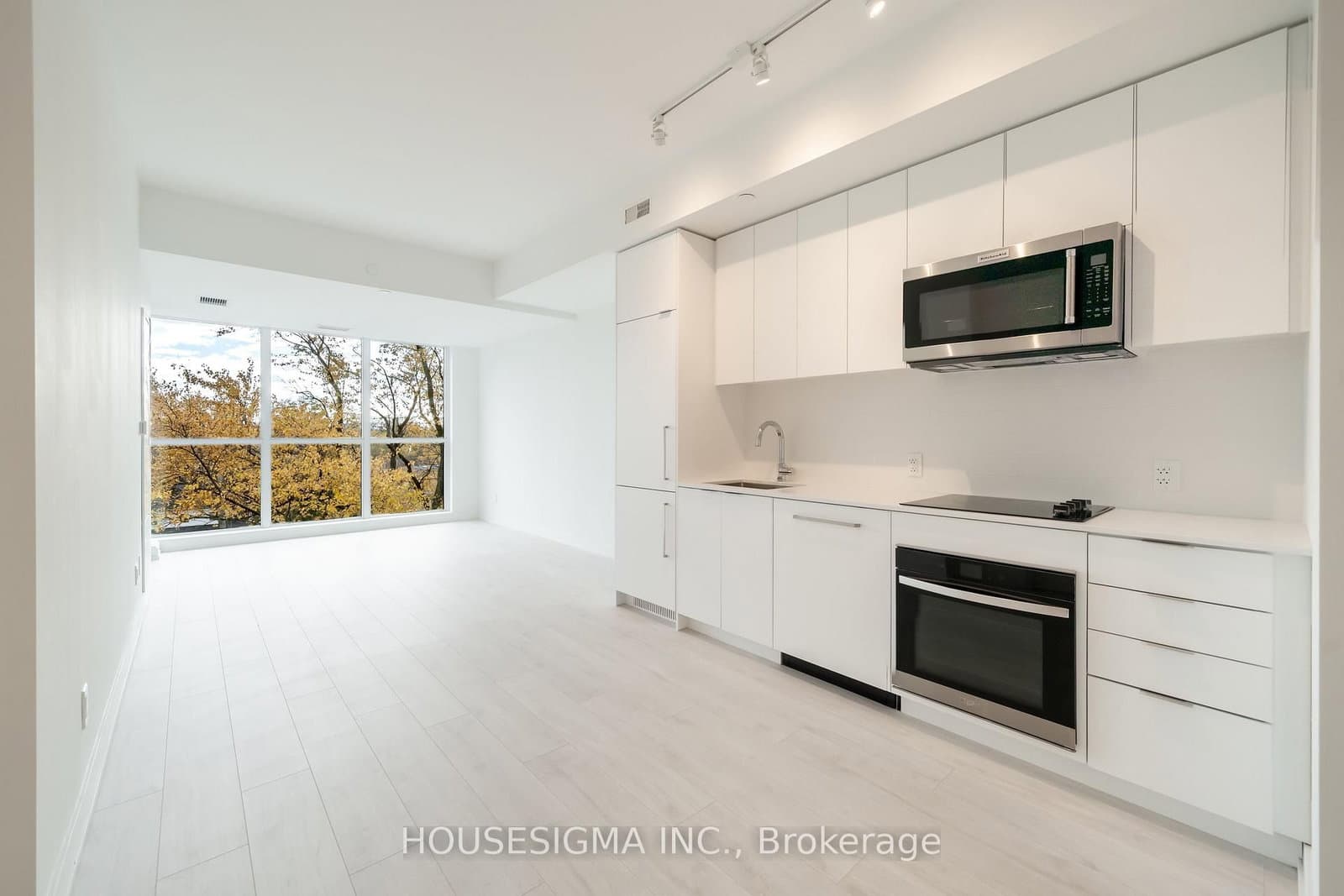 181 Sheppard Avenue E, Unit 414 thumbnail 9