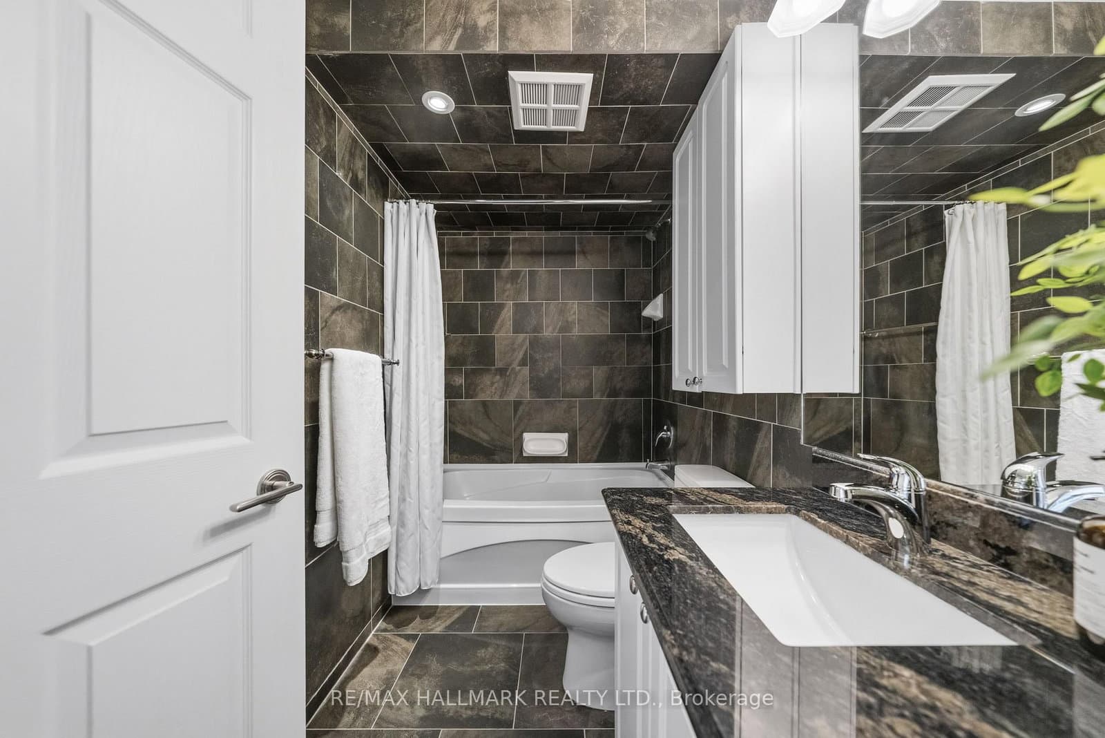 3840 Bathurst Street, Unit 511 thumbnail 17