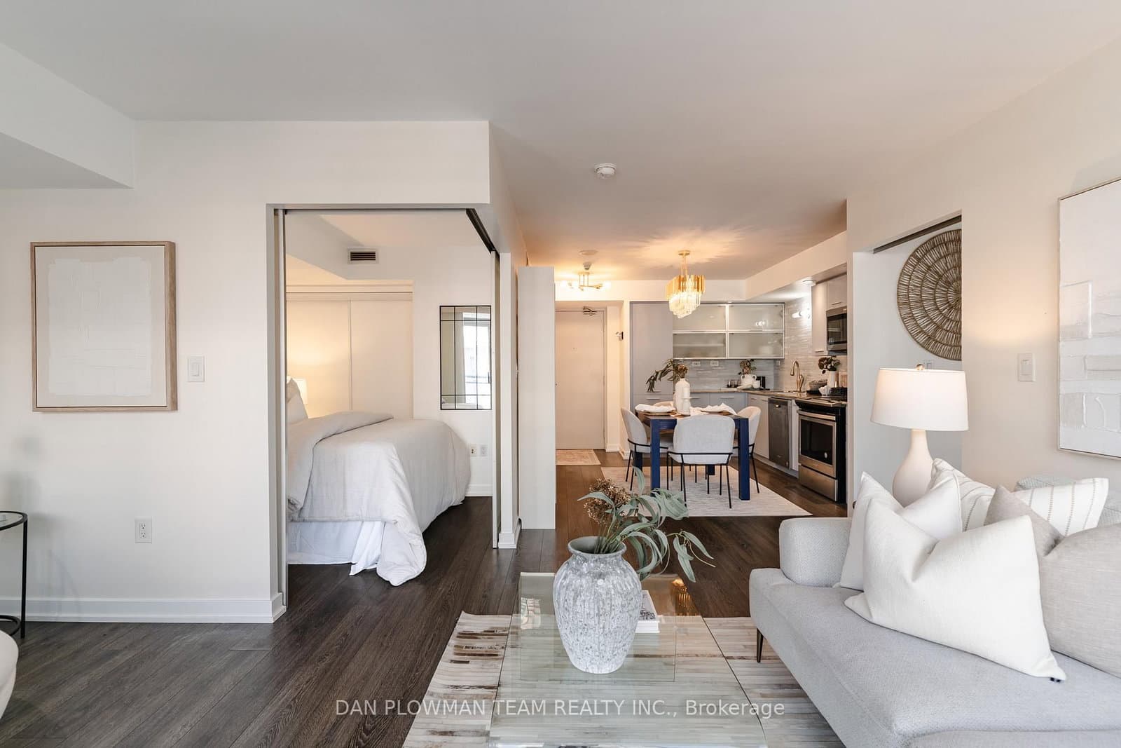 8 Telegram Mews, Unit 1006 thumbnail 10