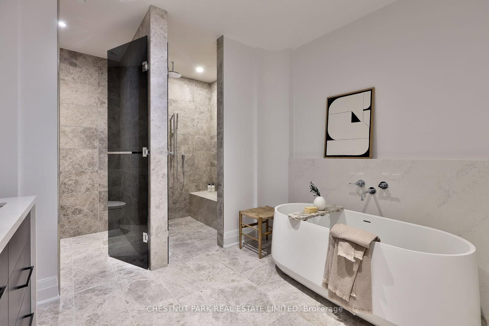 10 Prince Arthur Avenue, Unit 404 thumbnail 32